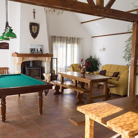 Hotel La Cavalerie Saint-Jean-le-Thomas Zewnętrze zdjęcie