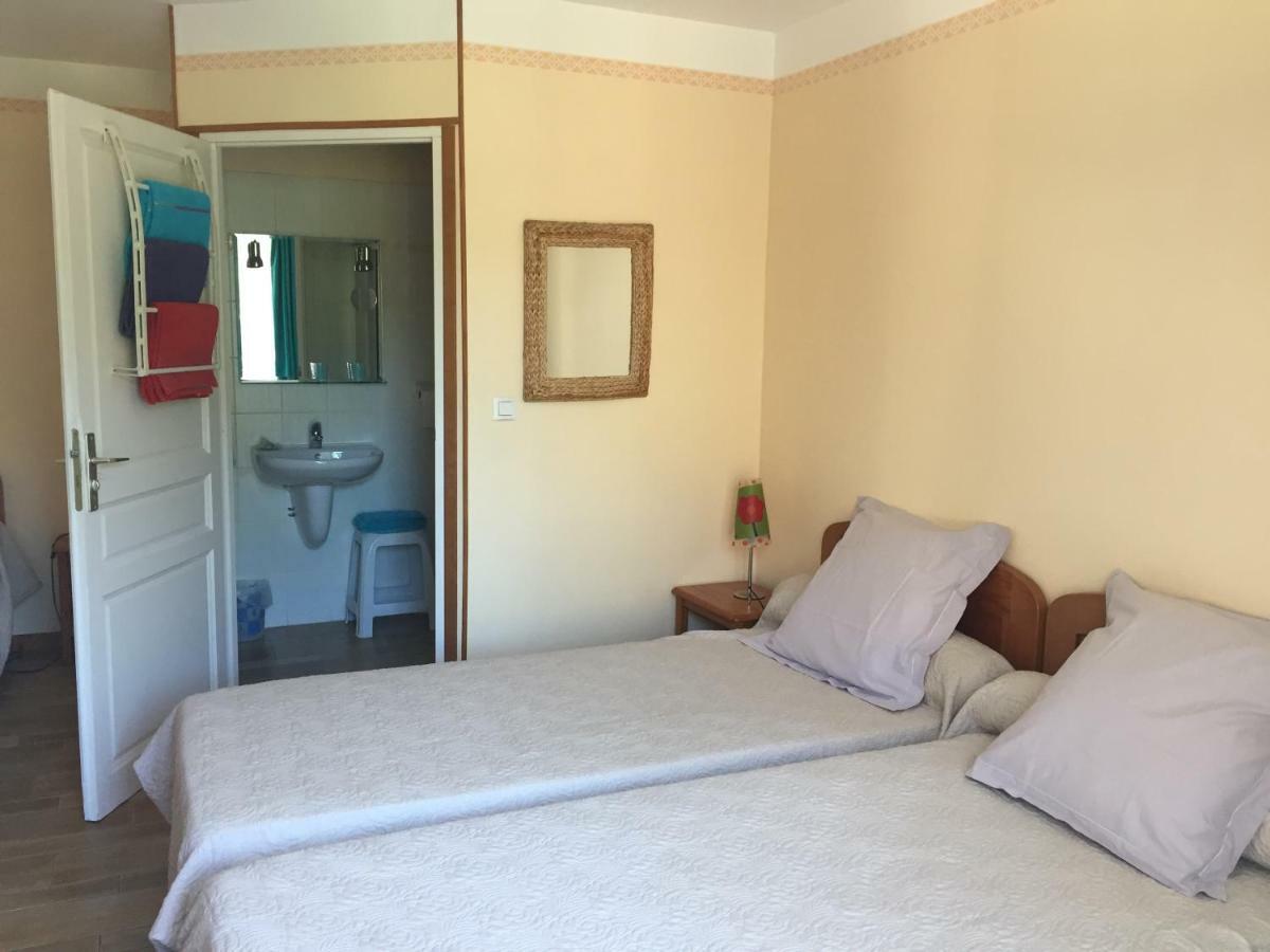 Hotel La Cavalerie Saint-Jean-le-Thomas Zewnętrze zdjęcie